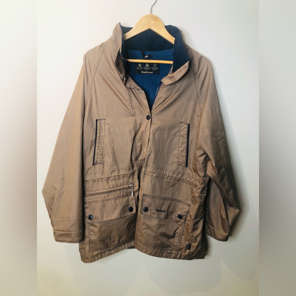 Barbour women’s plaid Tan Lightweight Field Jacket